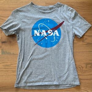 Gap NASA T-Shirt - M - Bundle for Discount!